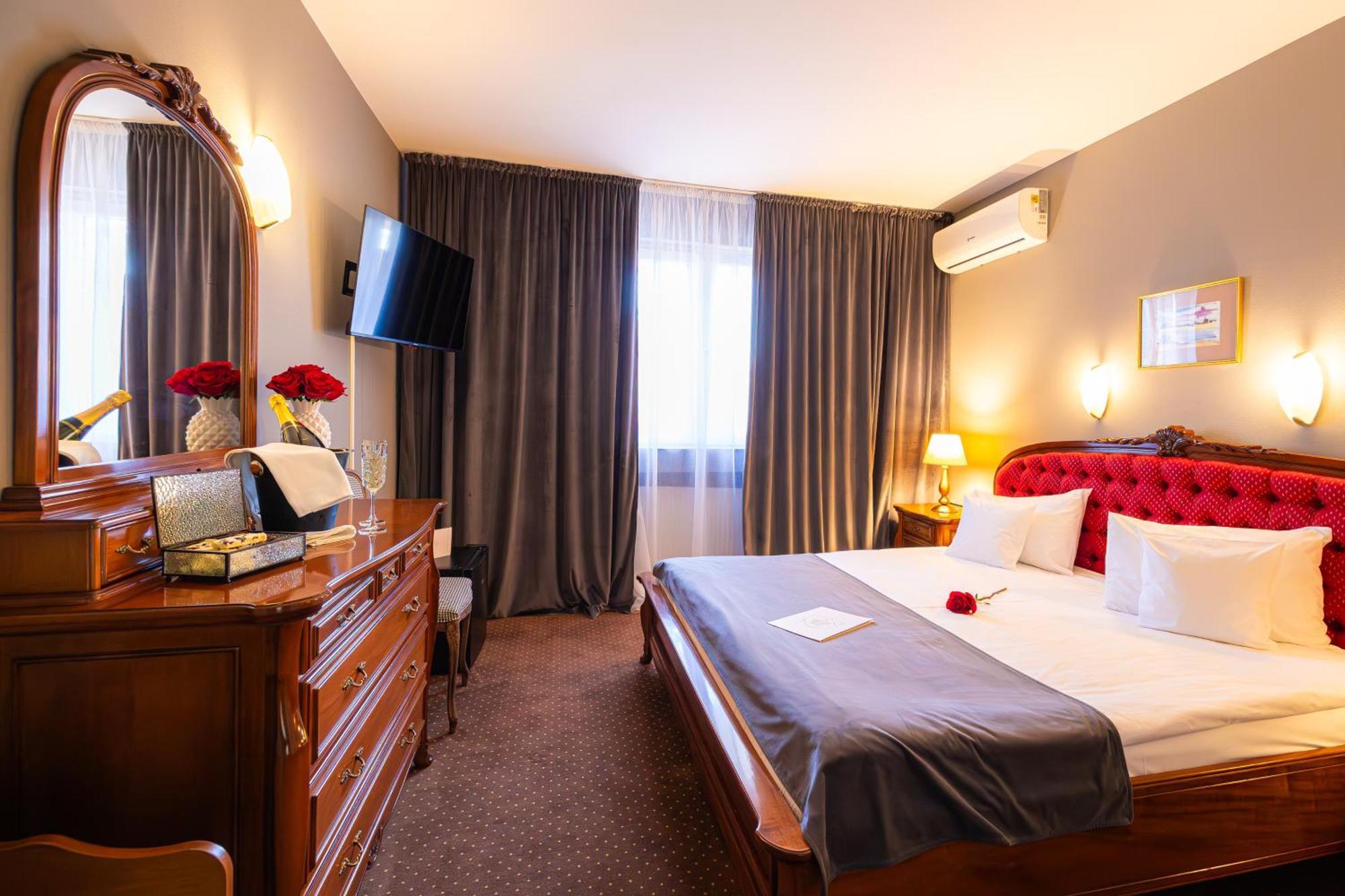 Hotel Brilliant Meses Zalău Eksteriør bilde