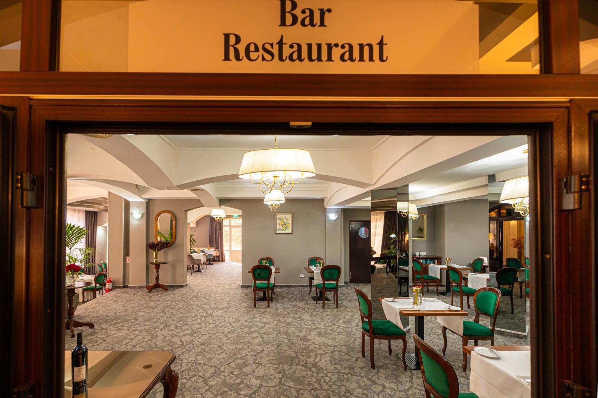 Hotel Brilliant Meses Zalău Eksteriør bilde